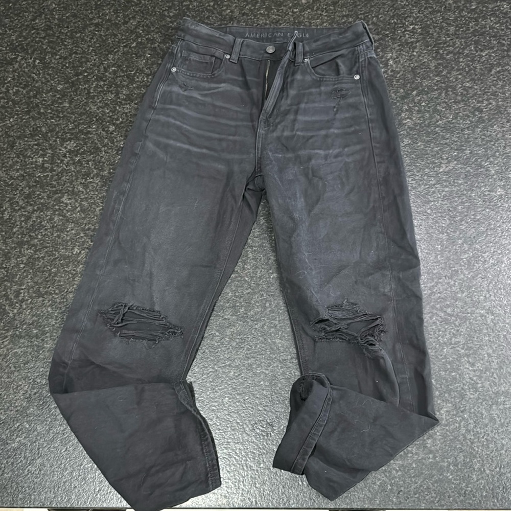 Gently used American Eagle mom jeans